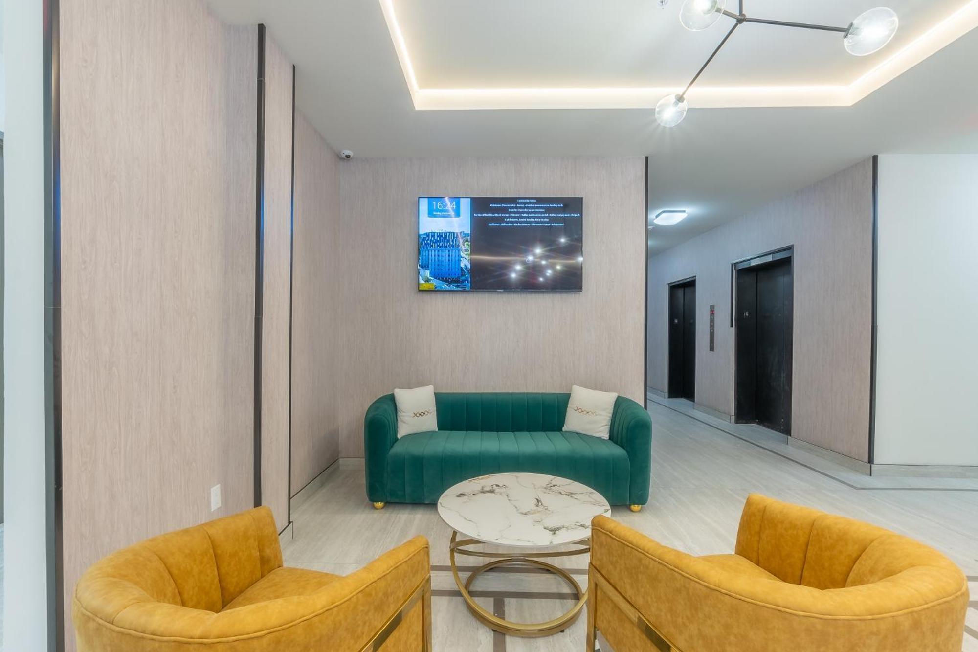 2 Bedroom 2 Bath Suite, Near American Dream And The Airport, Free Parking, King Bed And 2 Queen Beds, Washer And Dryer Orange ภายนอก รูปภาพ